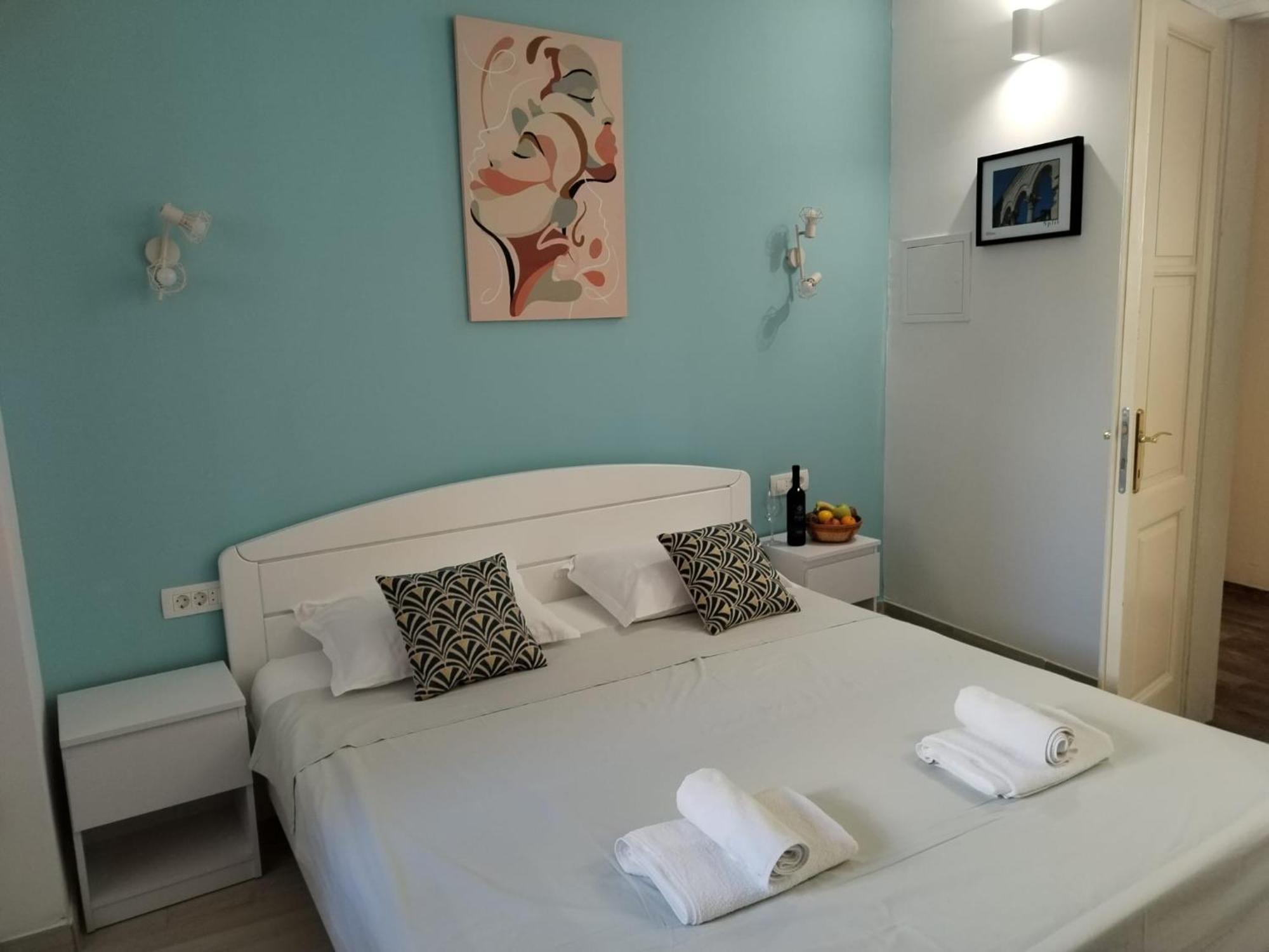 Apartamento Garden In The Center Split Exterior foto