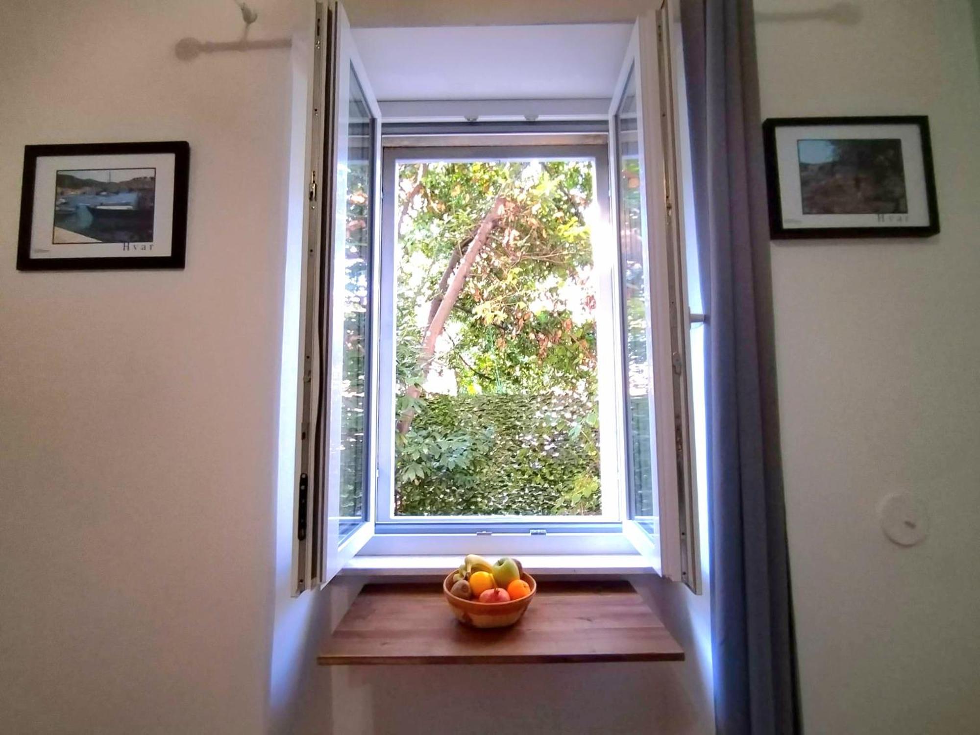 Apartamento Garden In The Center Split Exterior foto