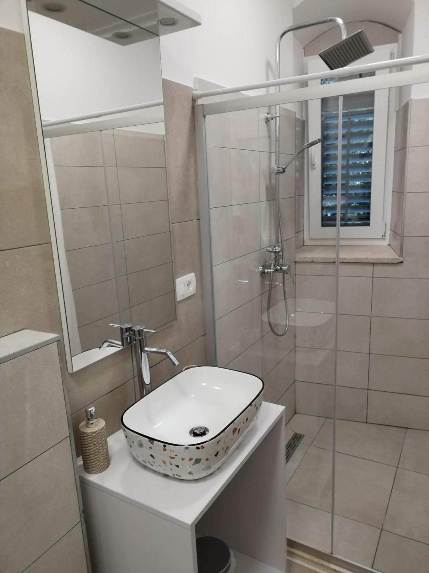 Apartamento Garden In The Center Split Exterior foto