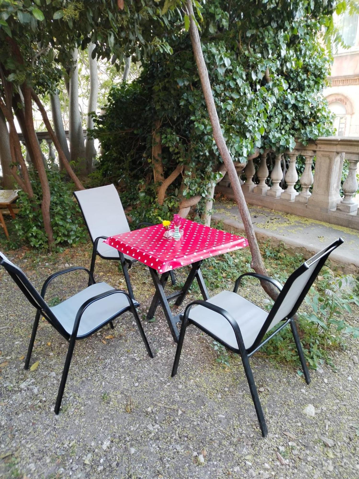 Apartamento Garden In The Center Split Exterior foto